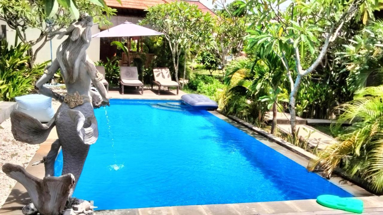 Dream Beach Hostel Lembongan Exterior photo