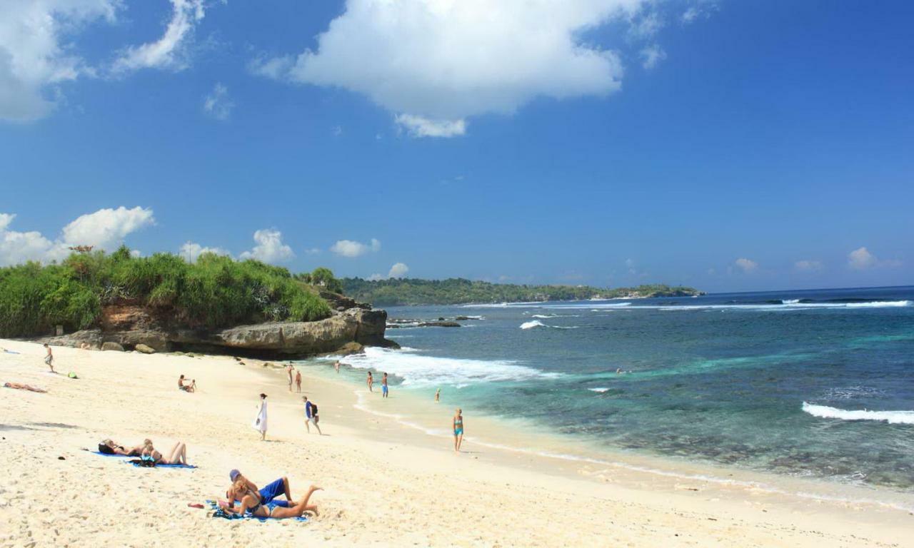 Dream Beach Hostel Lembongan Exterior photo