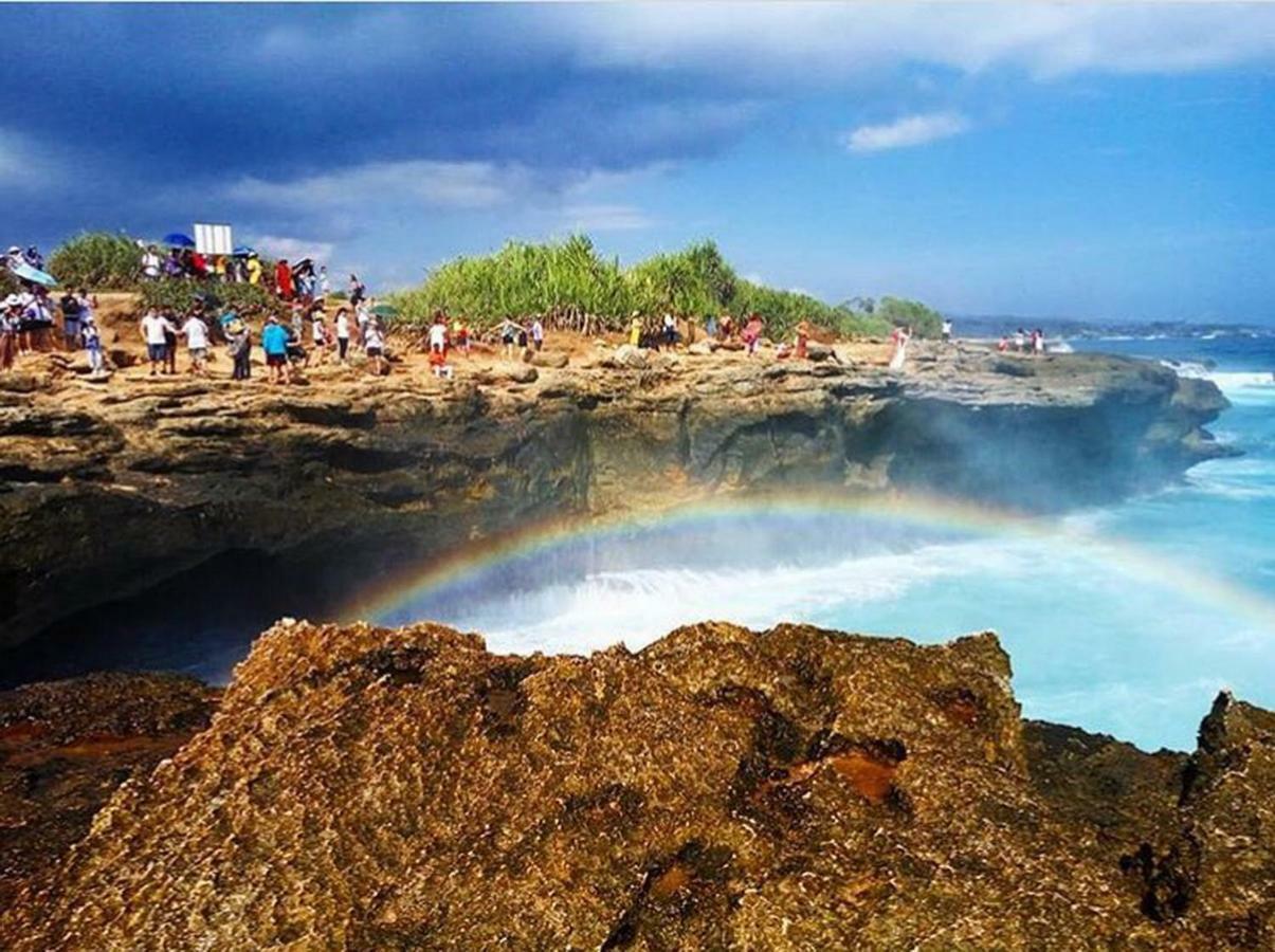 Dream Beach Hostel Lembongan Exterior photo