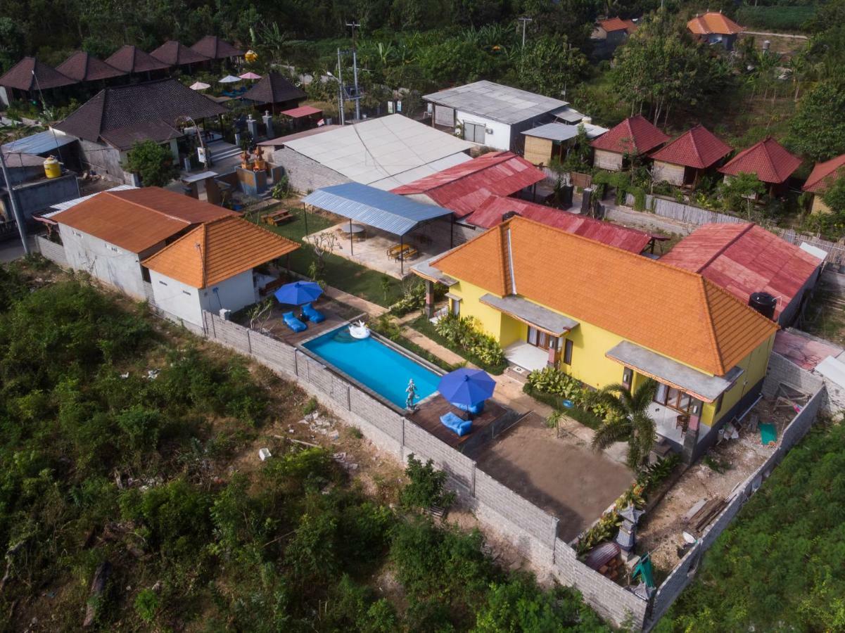 Dream Beach Hostel Lembongan Exterior photo
