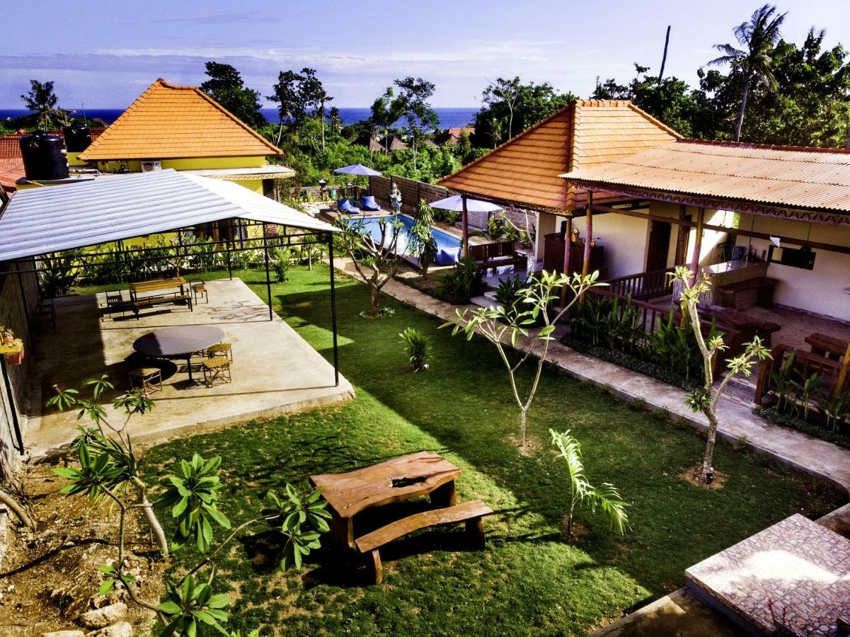 Dream Beach Hostel Lembongan Exterior photo